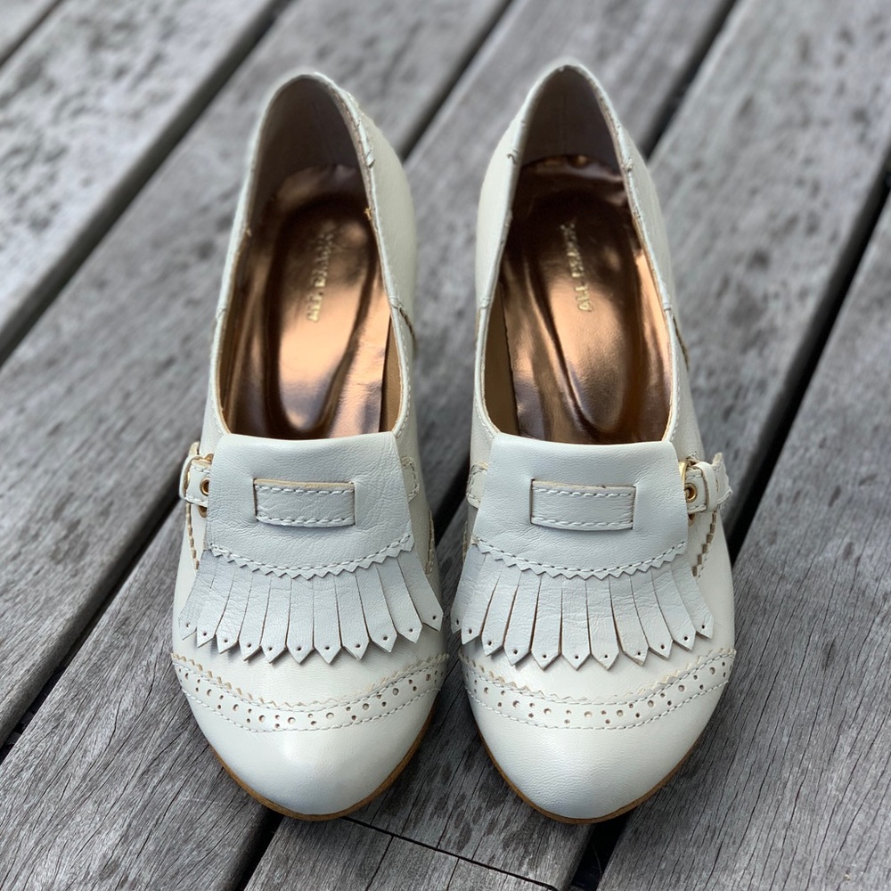 ALL BLACK beige Kiltie heel size 8.5 - NBW